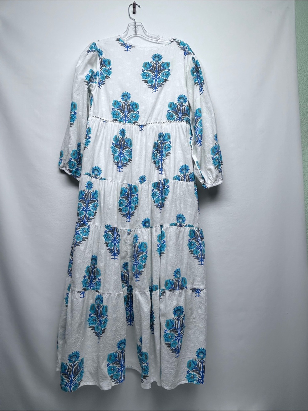 White Maxi Dress with Blue Floral Print -Debbie Katz medium - Picture 3 of 11